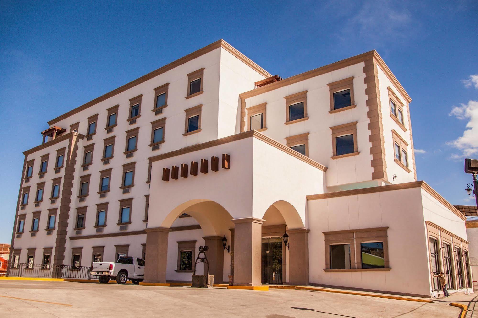 Best Western Plus La Mina Parral Экстерьер фото